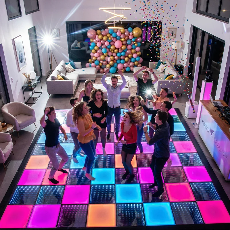 How Big Should A Dance Floor Size for Wedding Be? reference image 2